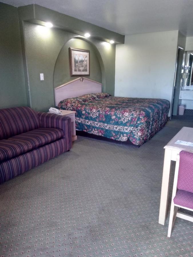 Budget Inn San Antonio Downtown I-10 East 外观 照片